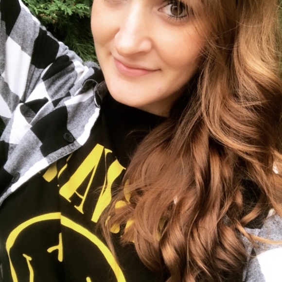 Meet your Posher, Kala - Picture 1 of 1